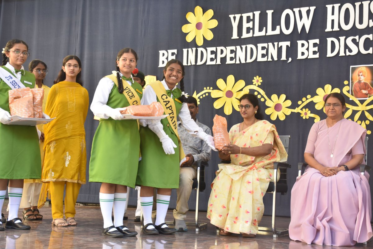 YELLOW HOUSE DAY - SEP 2026